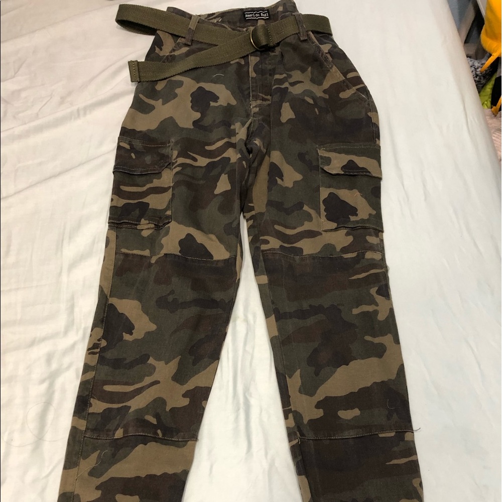 belted olive green camo pants